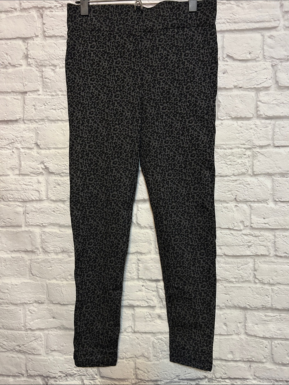 Lift Black / Gray Leopard Print Leggings